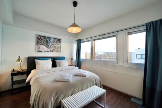 Cozy And Bright 2-Bedroom Apartment Washer And Dryer, King Size Bed Rovaniemi Dış mekan fotoğraf