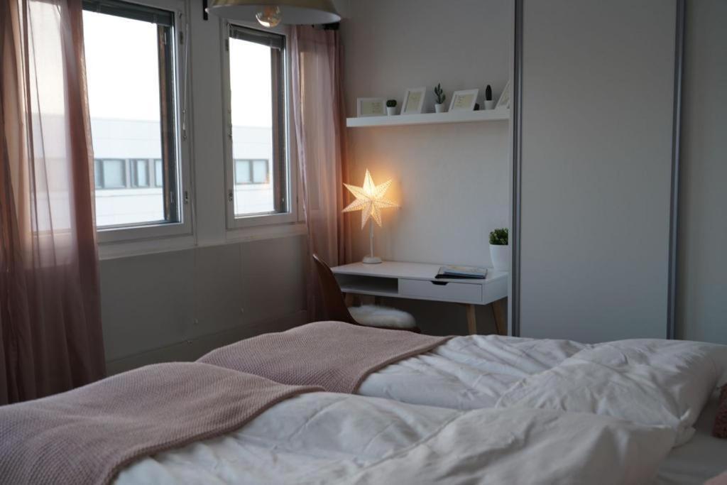 Cozy And Bright 2-Bedroom Apartment Washer And Dryer, King Size Bed Rovaniemi Dış mekan fotoğraf